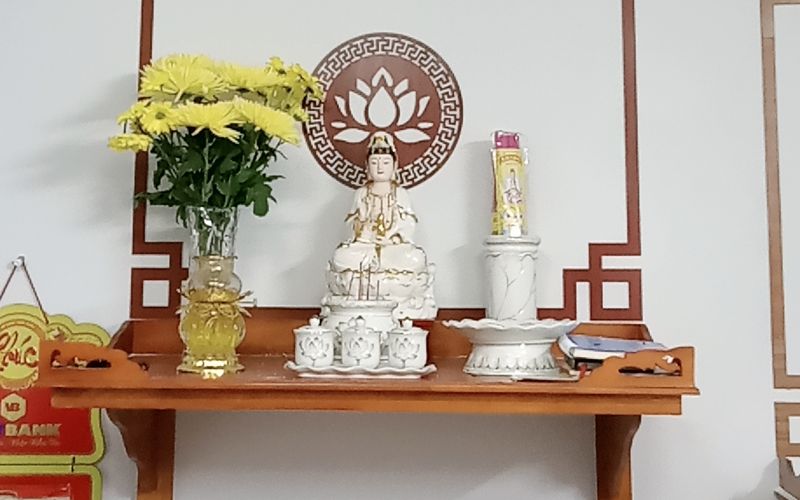 Cách thờ mẹ Quan Âm trong nhà ra sao? Những điều kiêng kỵ khi thờ nên biết